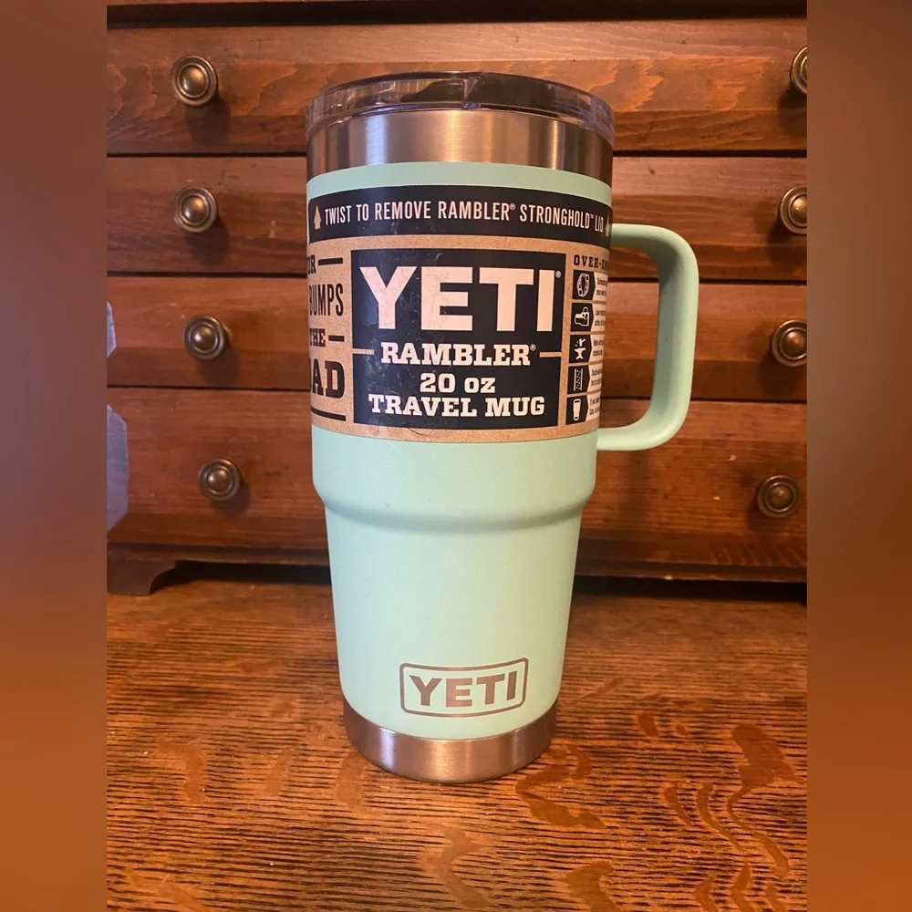 NWT YETI Rambler 20 oz Mug in Seafoam - Picture 1 of 11